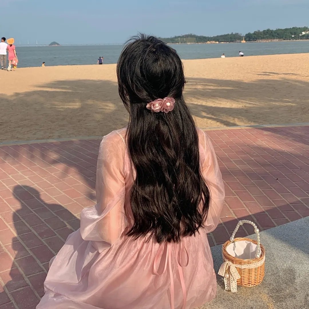 认亲后成了娘家团宠